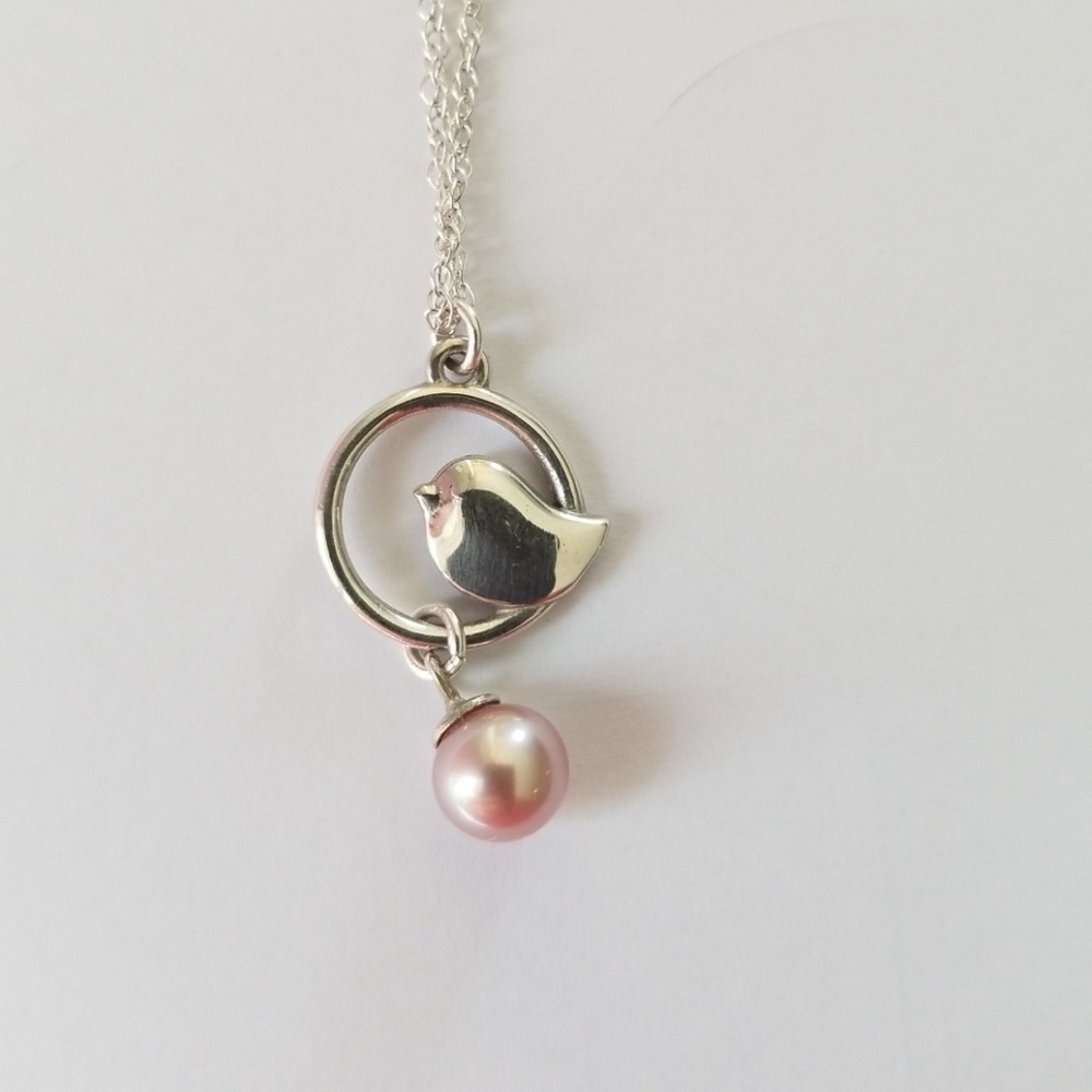 Vantel Pearls "Bird Song" necklace